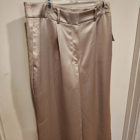 Alfani Women's English Cream Satin Stripe Wide Leg Trouser Pants Sz 12 Career - Picture 5 of 9
